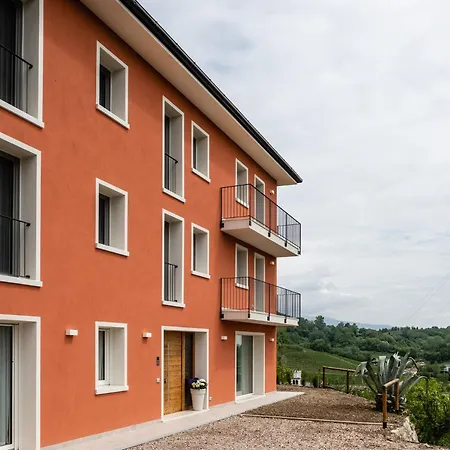 Al Comarel 农家乐 Tarzo